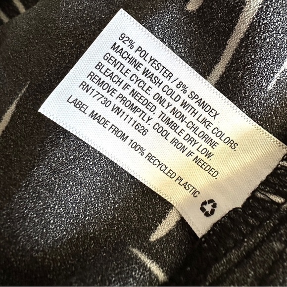 ✂️ SPRING SWEEP SALE Isabel Maternity by Ingrid & Isabel Short Sleeve Top XL - Picture 6 of 6